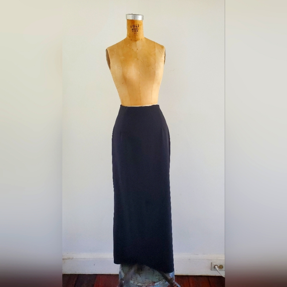 Caractere Mermaid Maxi skirt, size 8, black